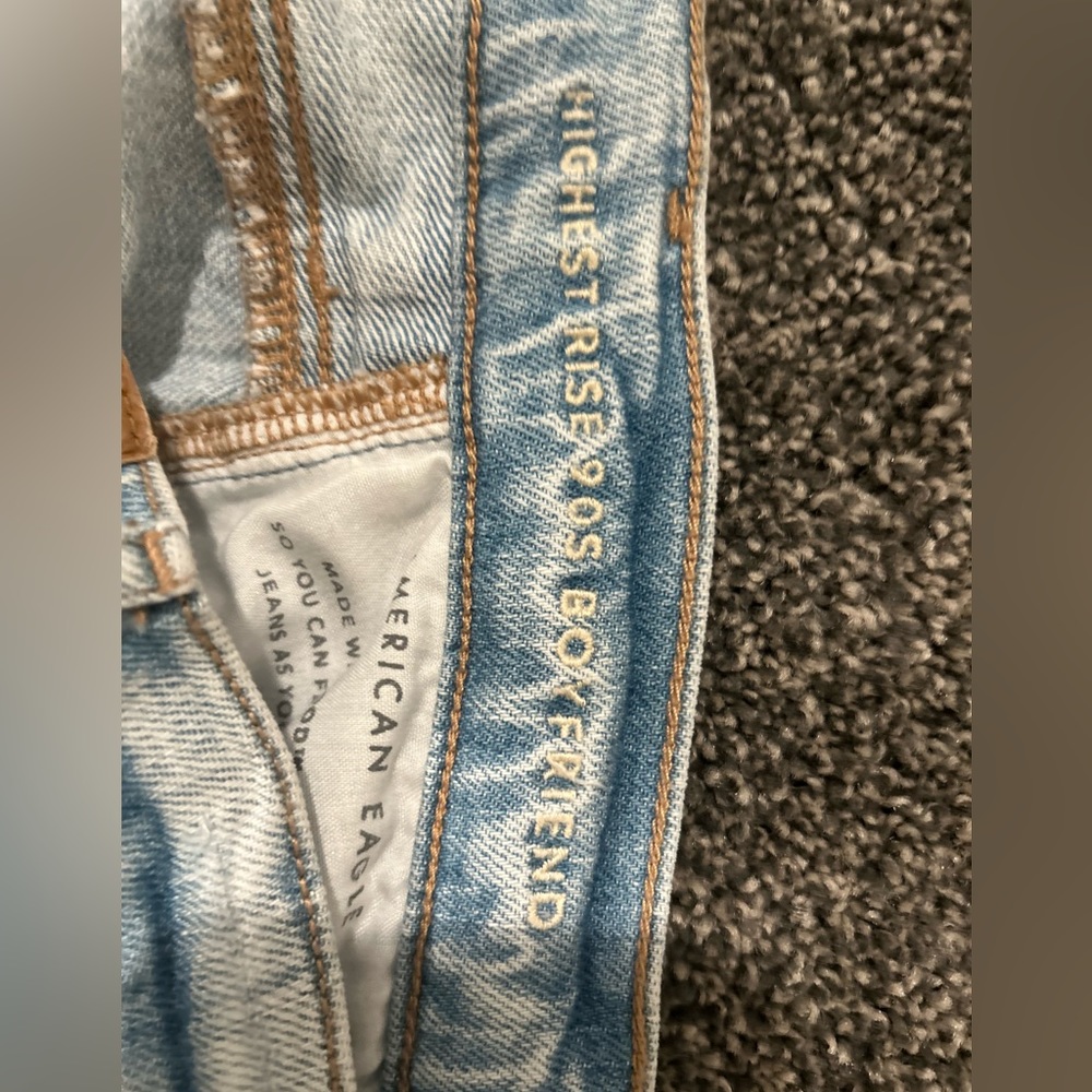 American Eagle Highest 90’s Boyfriend